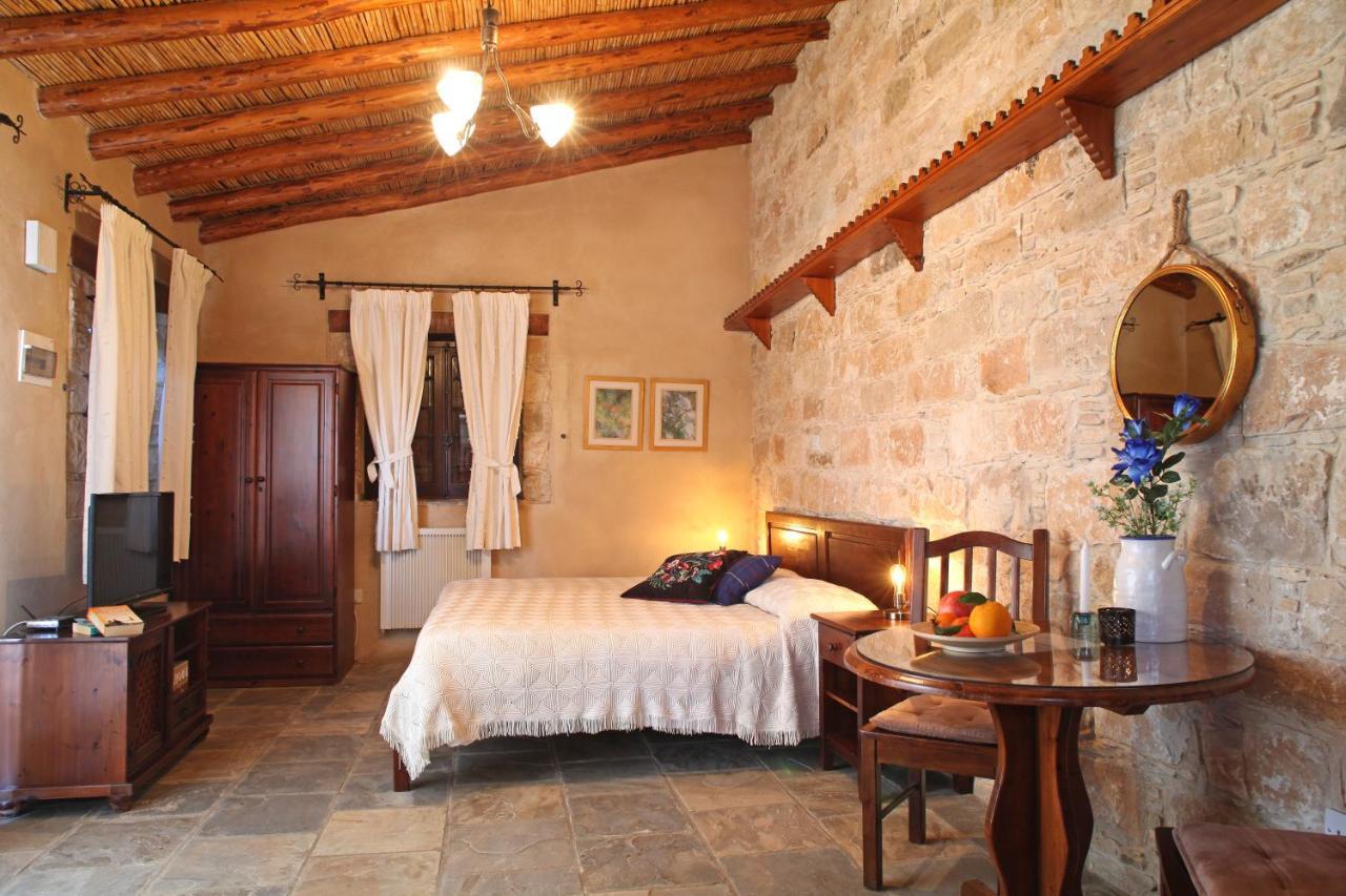 Agrovino Lofou Hotel Exterior foto