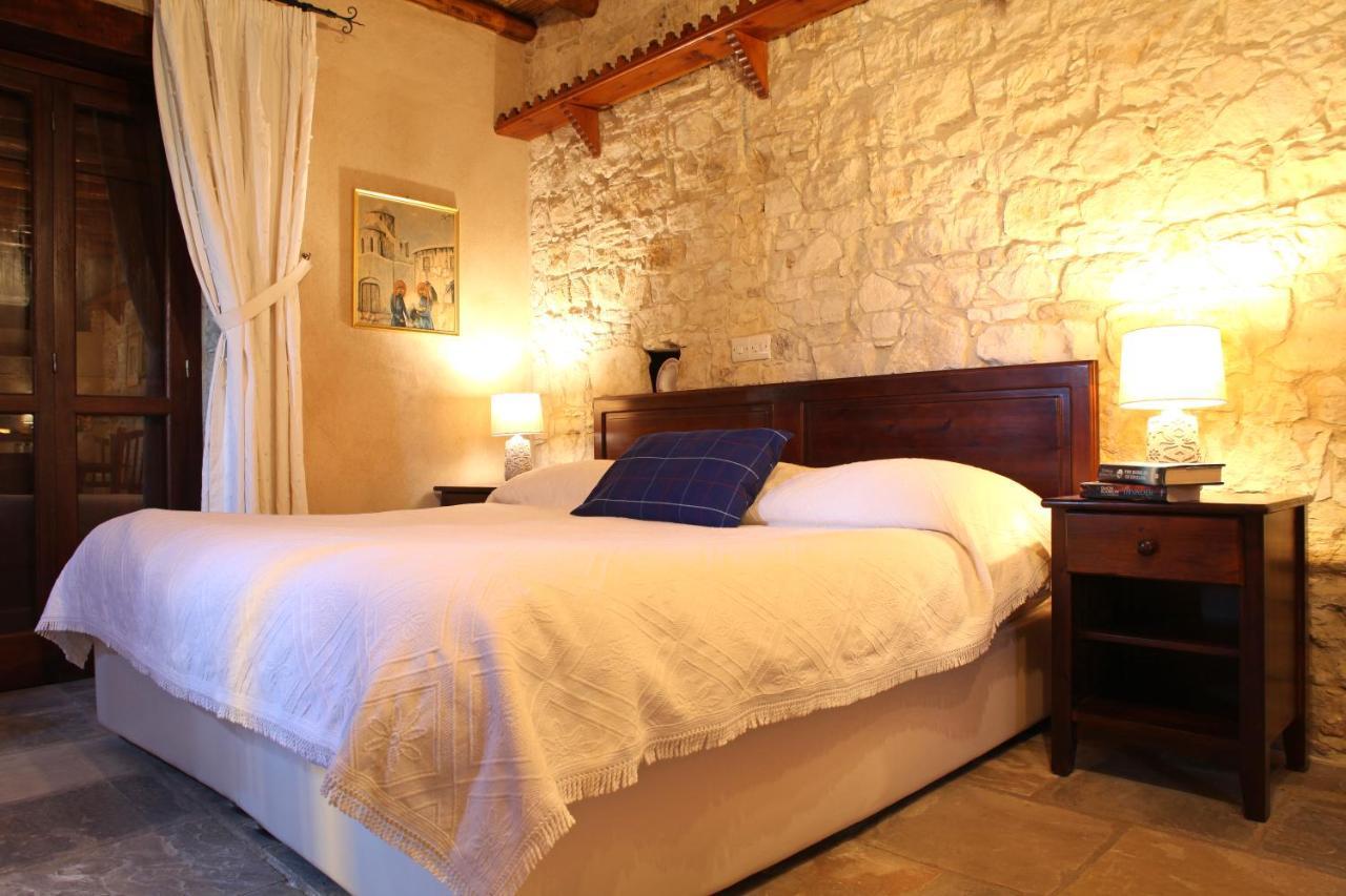 Agrovino Lofou Hotel Exterior foto